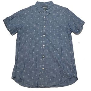 M / Bonobos Slim fit shirts